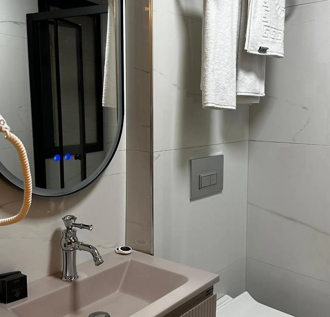 Lokka Hotel Ortakoy Istanbul